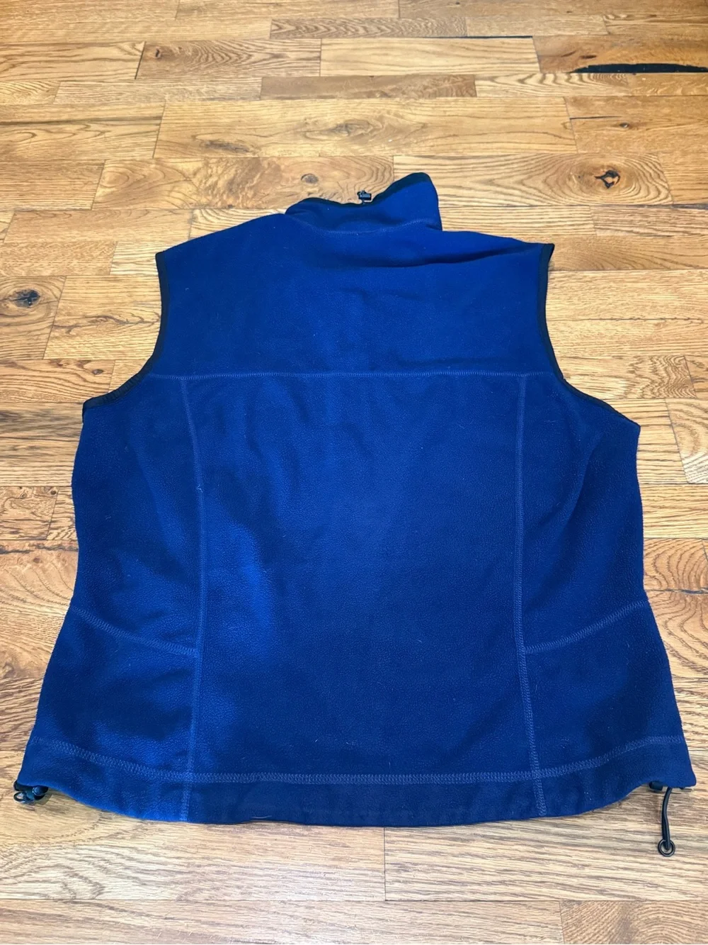 Mountain Hardwear. Men's Vintage Fleece Vest. Blue/Black. Size Medium.